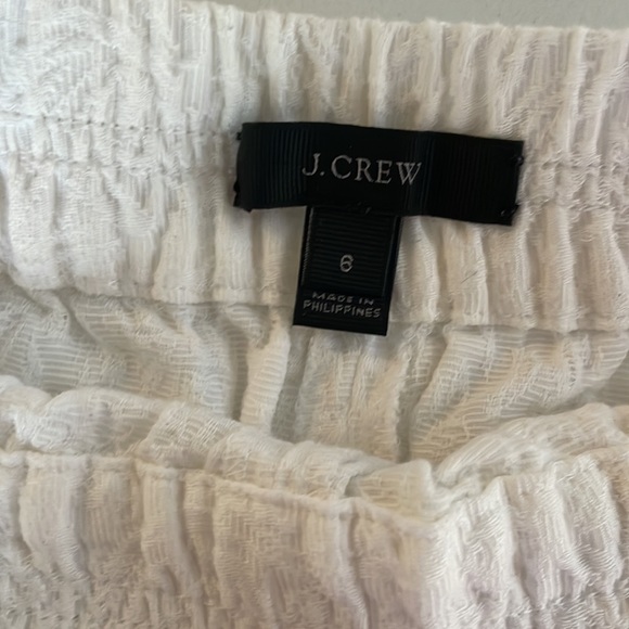 J. Crew Women’s Textured Pull On Shorts Size 6 - Picture 3 of 4